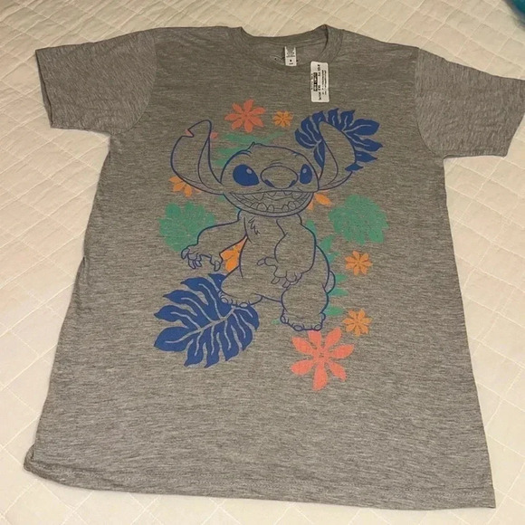 NWT Disney lilo & stitch short sleeve shirt girls size small - Picture 1 of 2